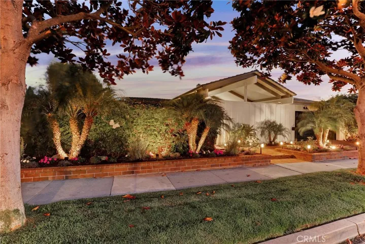 4709 Cortland, Corona Del Mar, California 92625