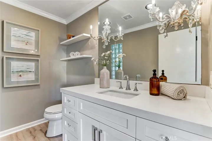 Powder room
