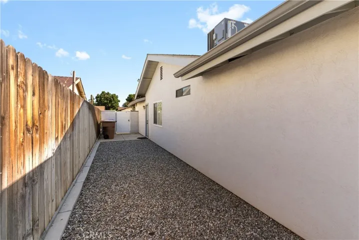 8924 Butternut, Bakersfield, California 93306