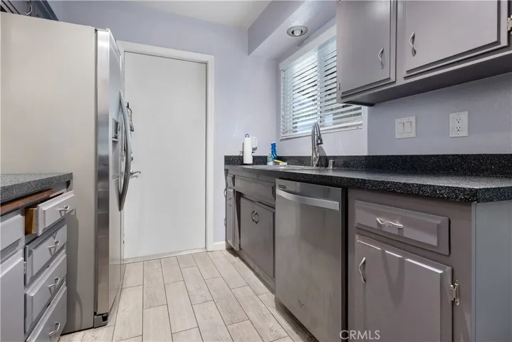 8924 Butternut, Bakersfield, California 93306