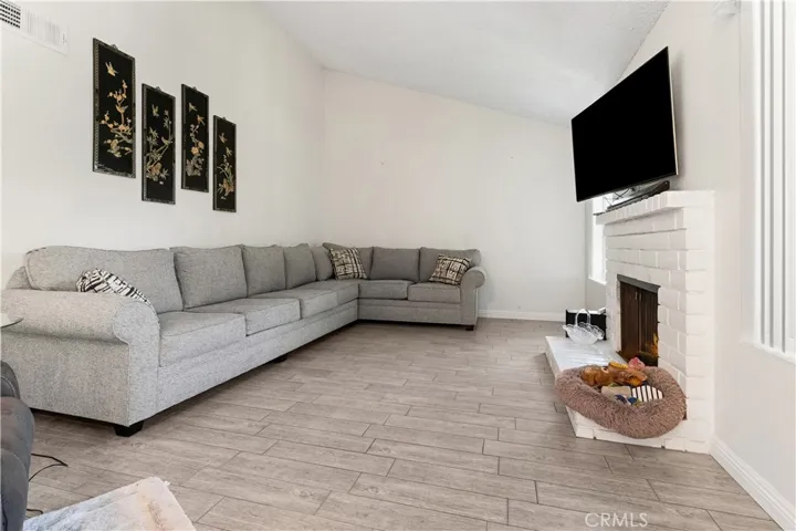 8924 Butternut, Bakersfield, California 93306
