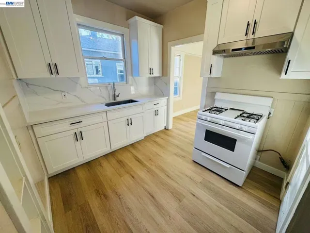 1034 X St, Sacramento, California 95818