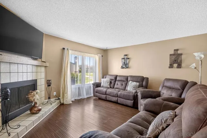 3292 Via Tonga, San Diego, California 92154