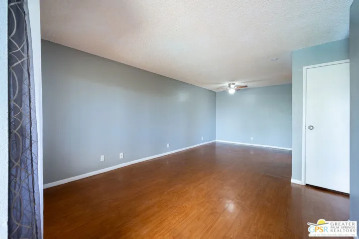 550 N Villa Court 214, Palm Springs, California 92262