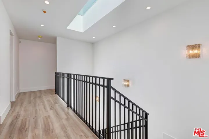 9224 Monte Mar Drive, Los Angeles, California 90035