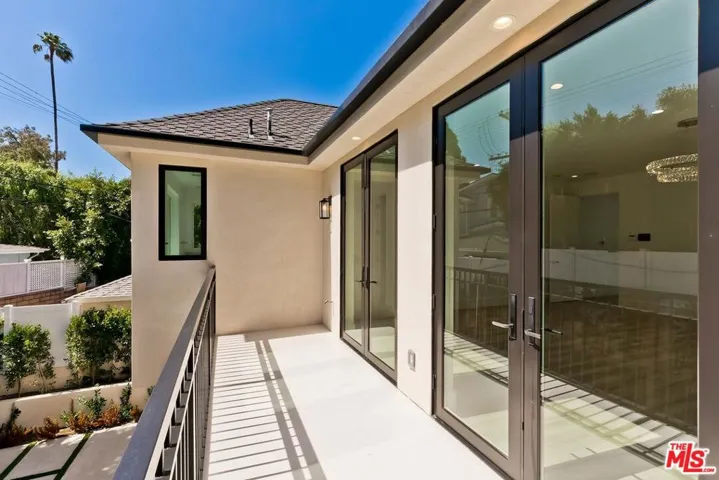 9224 Monte Mar Drive, Los Angeles, California 90035