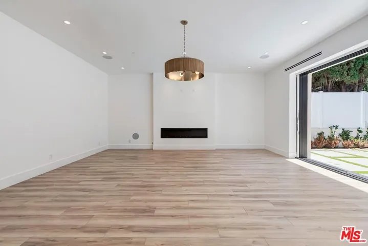 9224 Monte Mar Drive, Los Angeles, California 90035