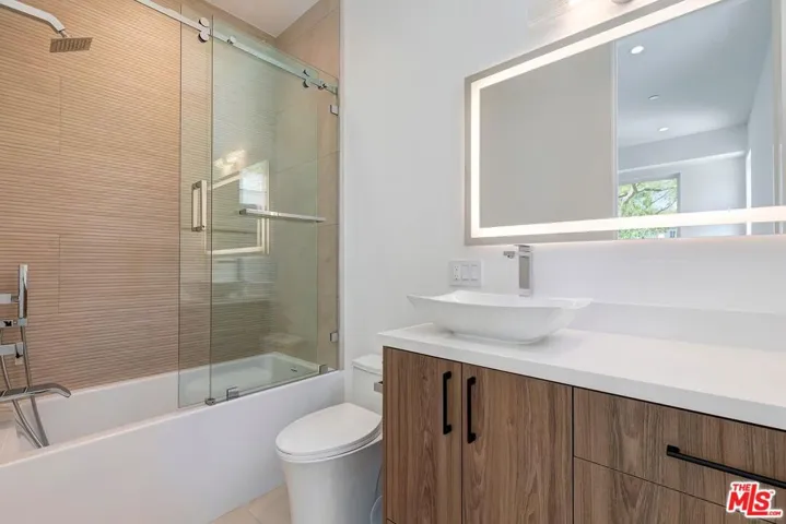 9224 Monte Mar Drive, Los Angeles, California 90035