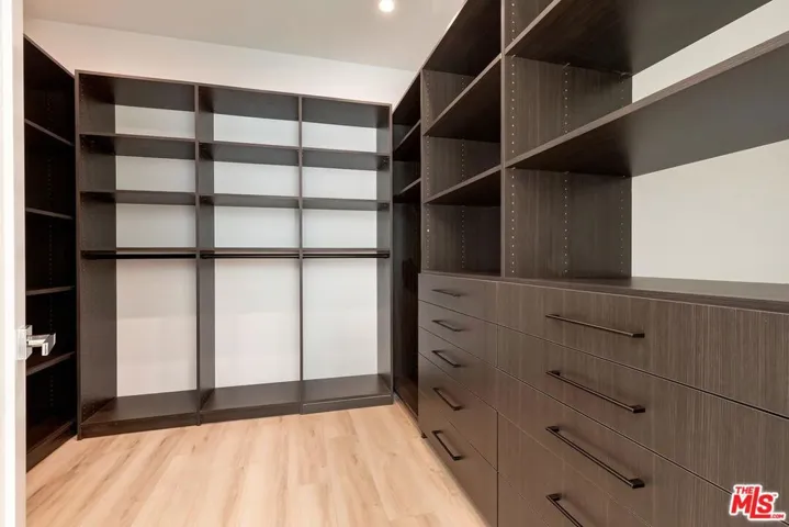 9224 Monte Mar Drive, Los Angeles, California 90035