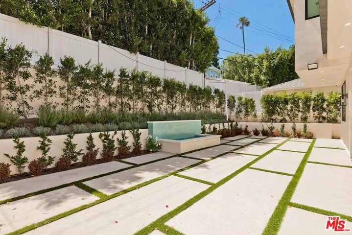9224 Monte Mar Drive, Los Angeles, California 90035
