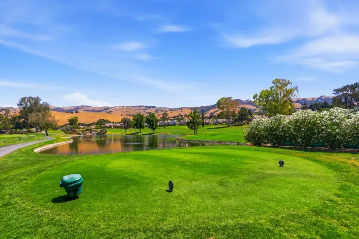 5177 Cribari, San Jose, California 95135