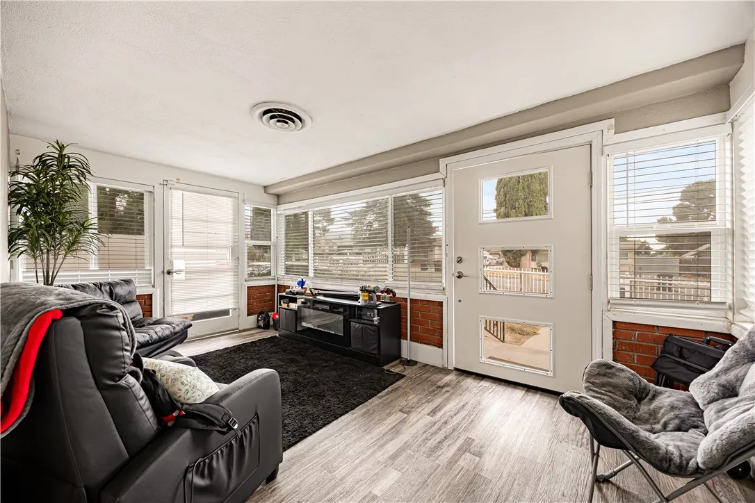905 N San Gorgonio Avenue, Banning, California 92220 — photo 4