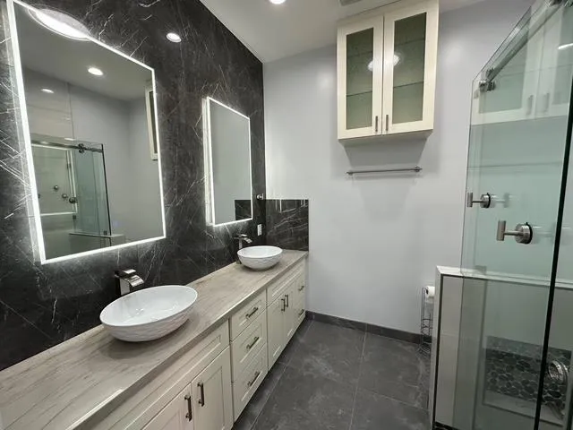 2114 Derby Avenue B, Capitola, California 95010