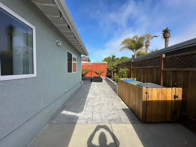 2114 Derby Avenue B, Capitola, California 95010