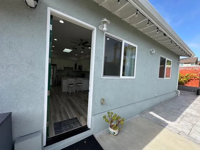 2114 Derby Avenue B, Capitola, California 95010