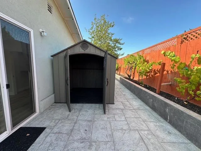 2114 Derby Avenue B, Capitola, California 95010