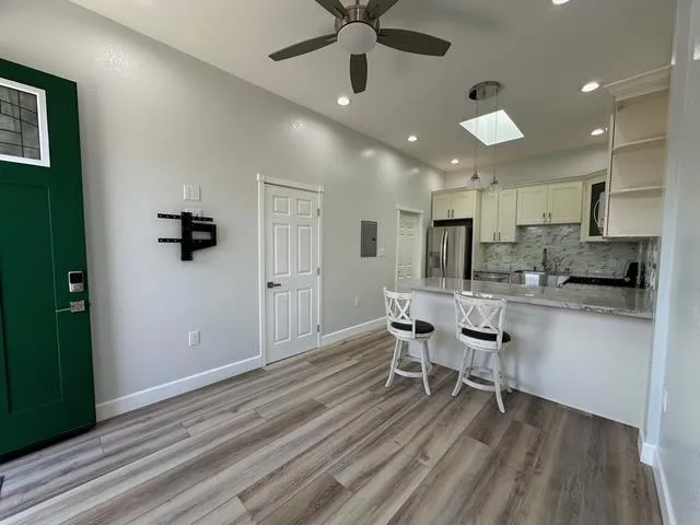 2114 Derby Avenue B, Capitola, California 95010