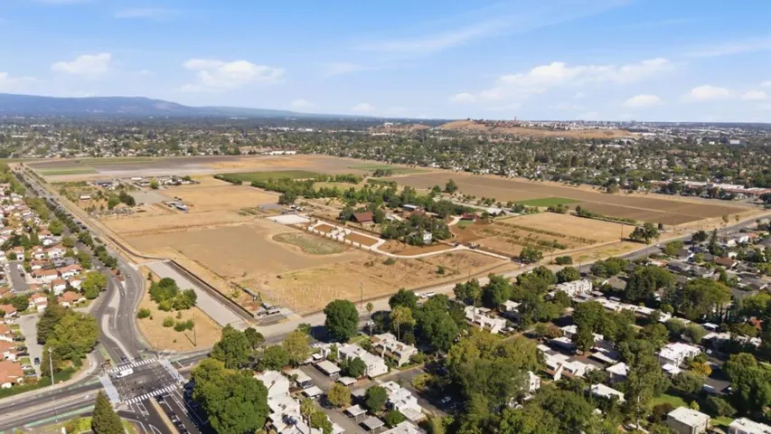 2505 Olivegate Lane, San Jose, California 95136