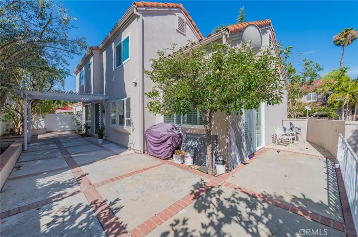 6 Galanto, Irvine, California 92614