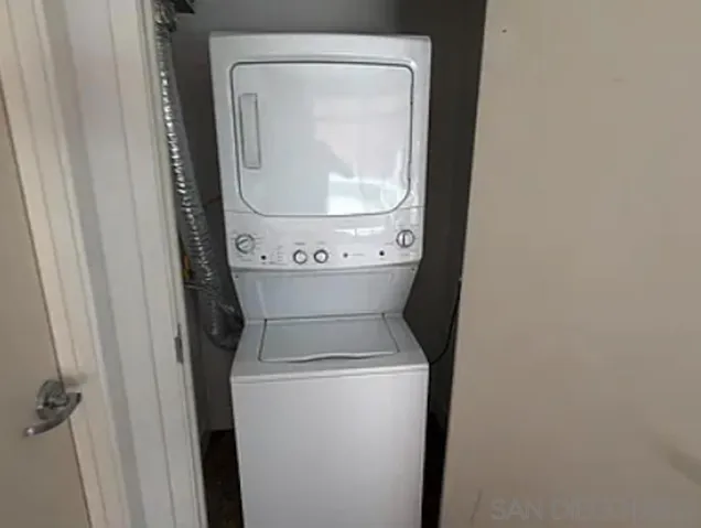 800 The Mark Ln 208, San Diego, California 92101