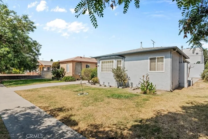 1901 Hauser 3, Los Angeles, California 90016