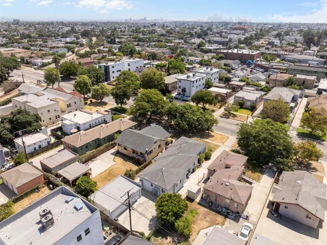 1901 Hauser 3, Los Angeles, California 90016