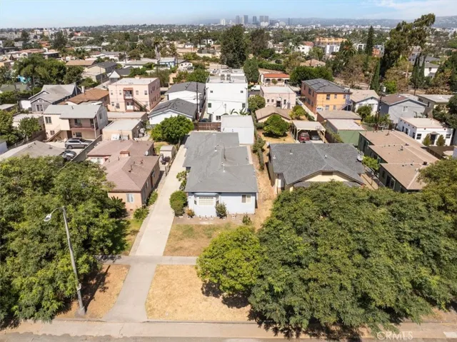 1901 Hauser 3, Los Angeles, California 90016