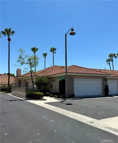21555 San Pablo, Mission Viejo, California 92692