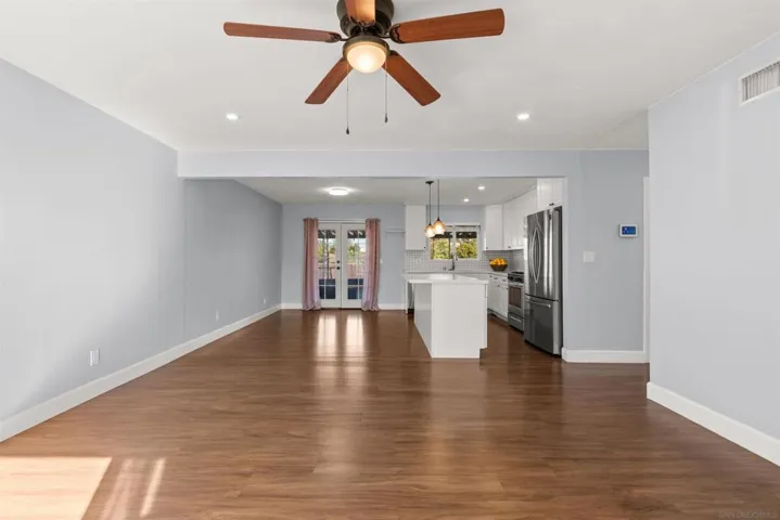 6252 Alderley, San Diego, California 92114