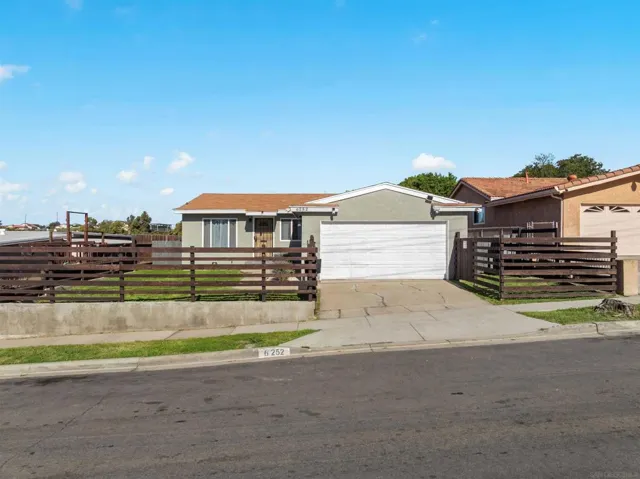 6252 Alderley, San Diego, California 92114