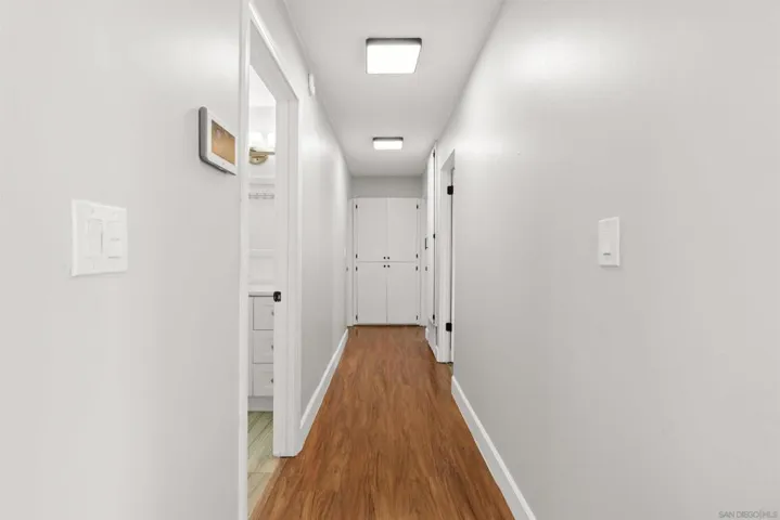 6252 Alderley, San Diego, California 92114