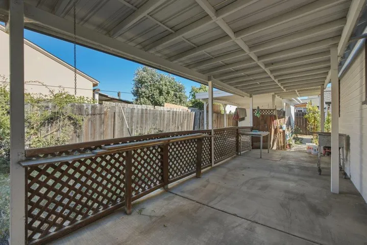 311 Santa Ana Road, Hollister, California 95023