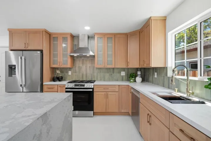 1789 Linnet Lane, Sunnyvale, California 94087