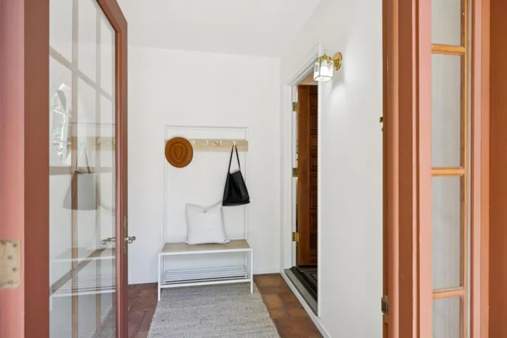 200 Jackson Street, Los Gatos, California 95030