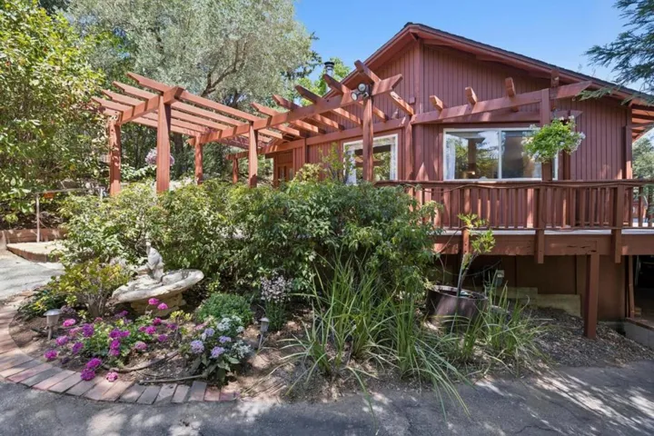200 Jackson Street, Los Gatos, California 95030