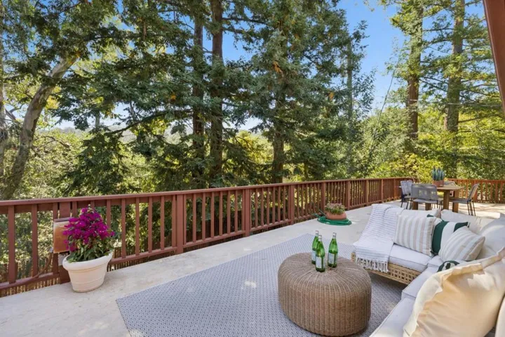 200 Jackson Street, Los Gatos, California 95030
