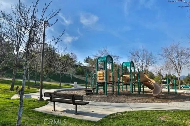13858 Buckskin Trail, Corona, California 92883