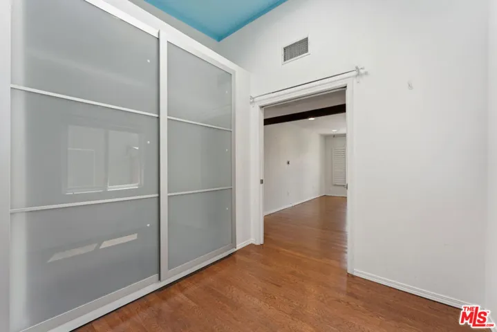 422 James Street, Los Angeles, California 90065