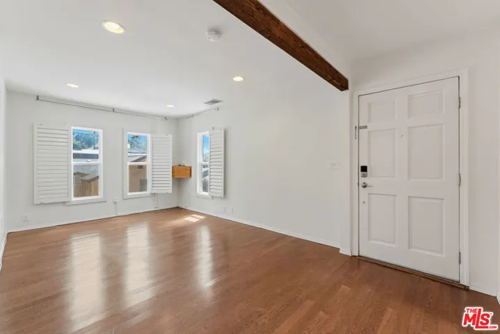 422 James Street, Los Angeles, California 90065