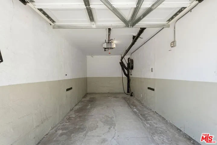 422 James Street, Los Angeles, California 90065