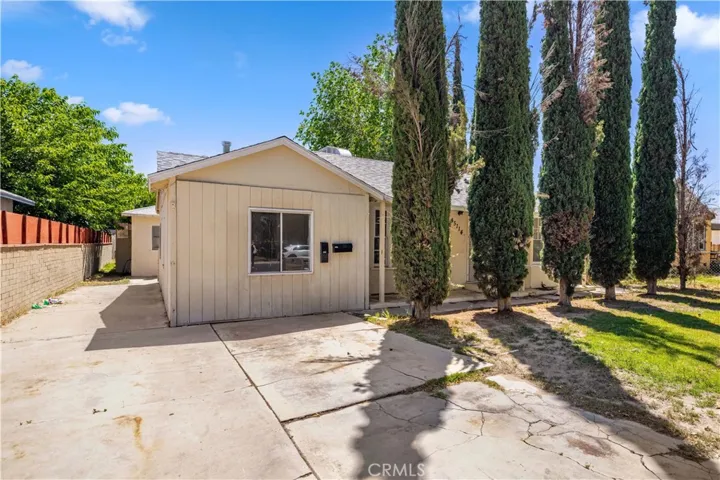 45110 Elm, Lancaster, California 93534