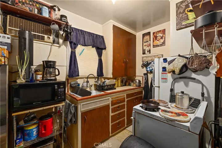 45110 Elm, Lancaster, California 93534