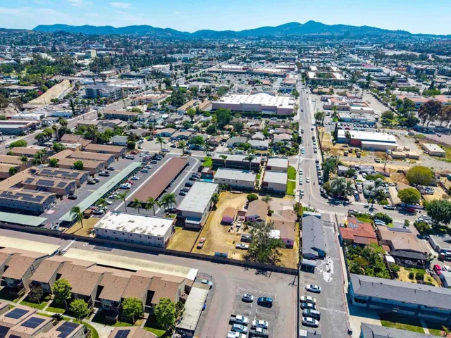 345 E Park Avenue, Escondido, California 92025