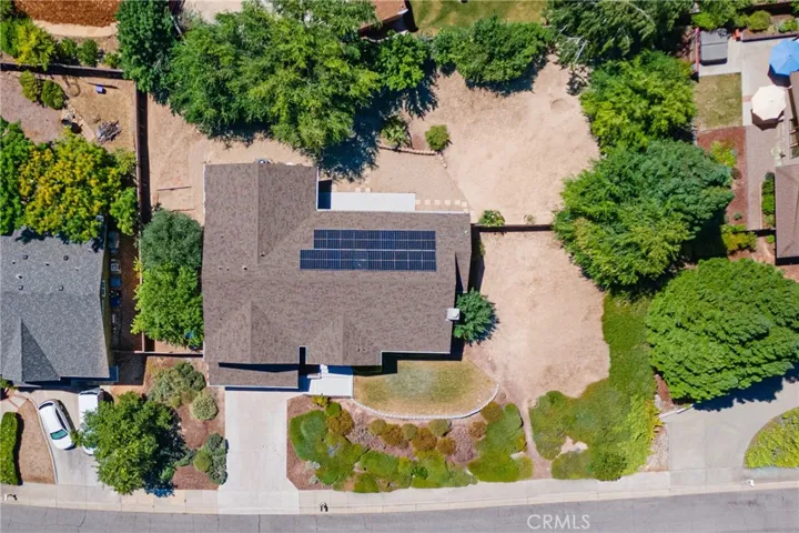 This overhead shows you how much room there is to run!