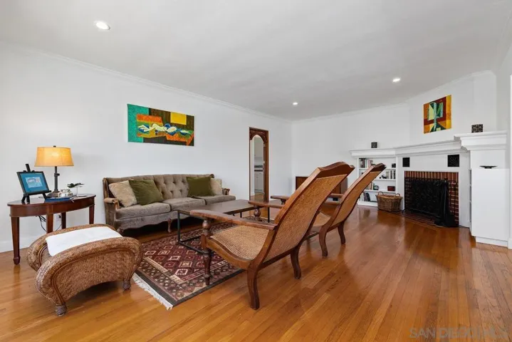 4577 48th Street, San Diego, California 92115