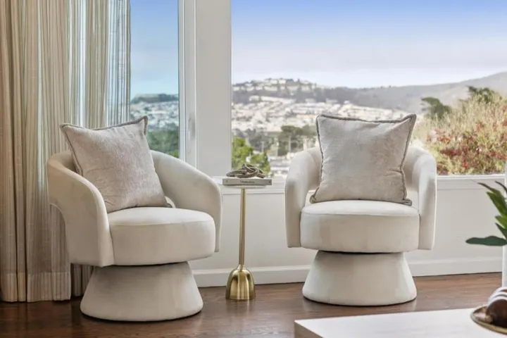 105 Skyline Drive, Daly City, California 94015