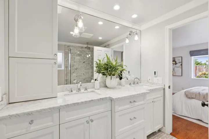105 Skyline Drive, Daly City, California 94015