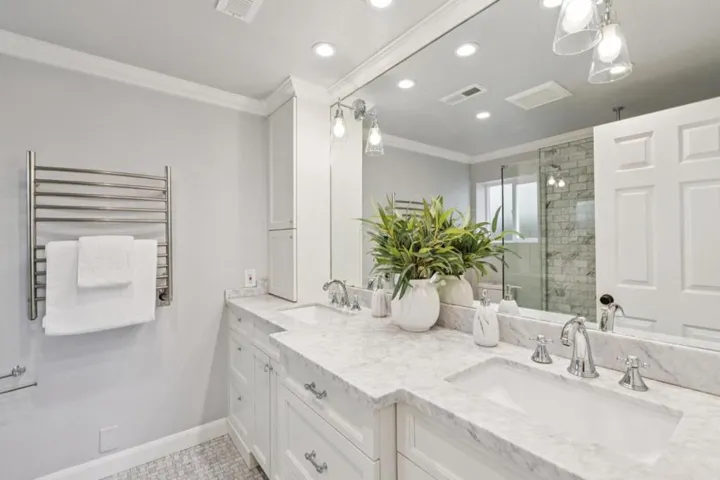 105 Skyline Drive, Daly City, California 94015