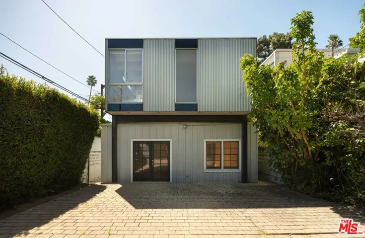 12217 Dorothy Street, Los Angeles, California 90049