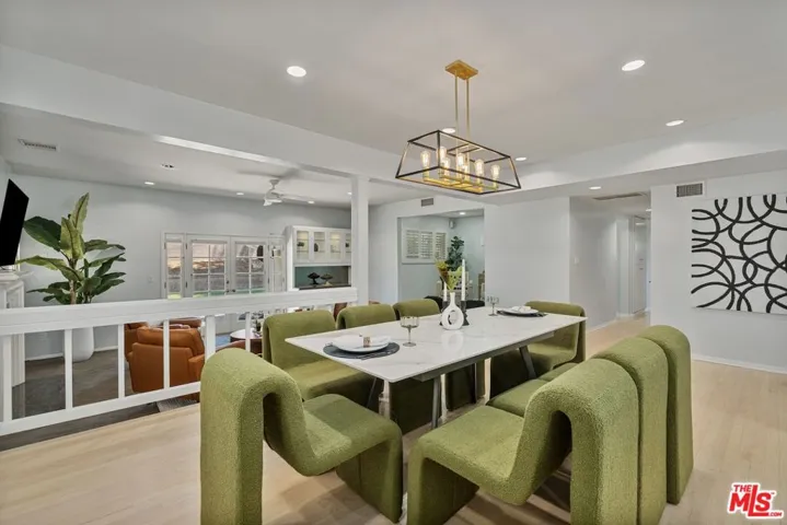 18319 San Jose Street, Los Angeles, California 91326